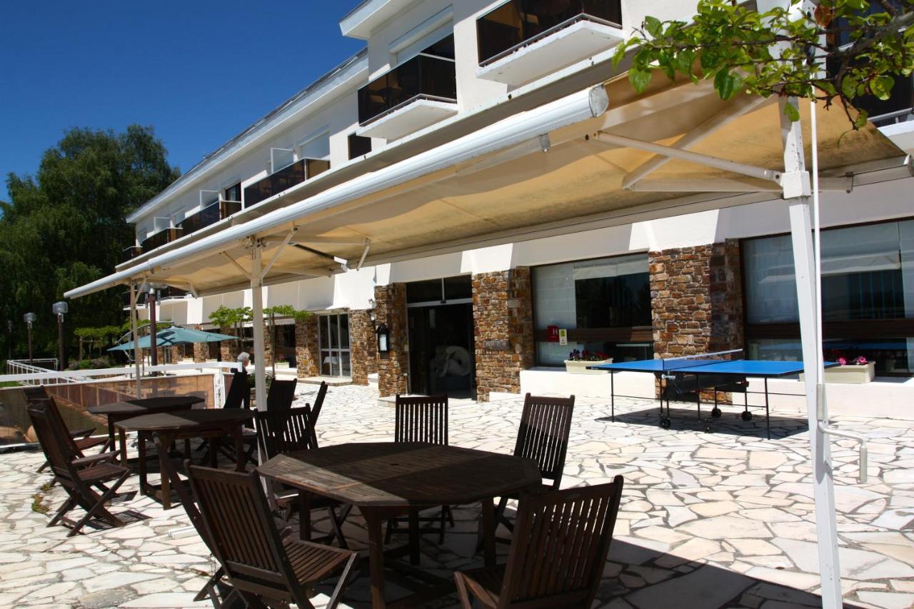 โฮเต็ล เรสเทอรองต์ เซกาลา แปล็ง เซียล Hotel Baraqueville ภายนอก รูปภาพ